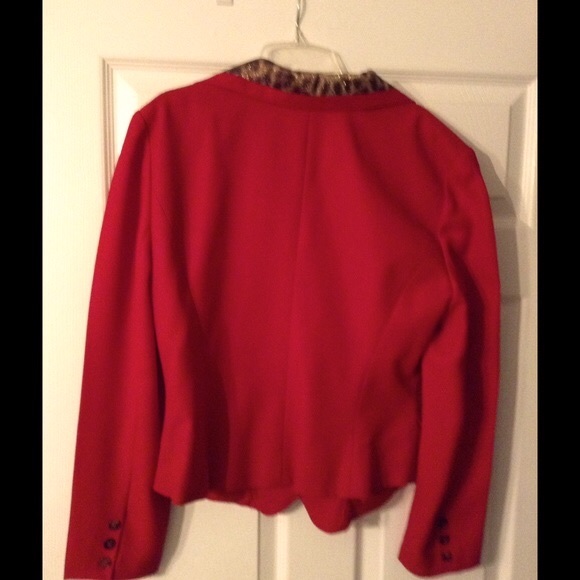 Cache Vintage Red & Leopard Jacket - Picture 3 of 4